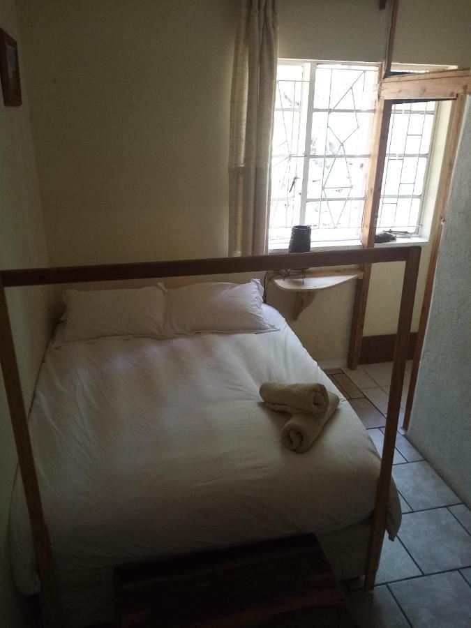 Hotel Bushwhacked Barberton Extérieur photo