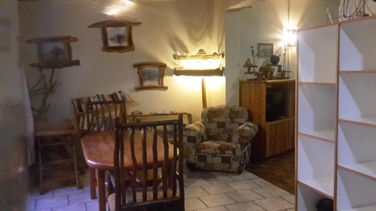 Hotel Bushwhacked Barberton Extérieur photo