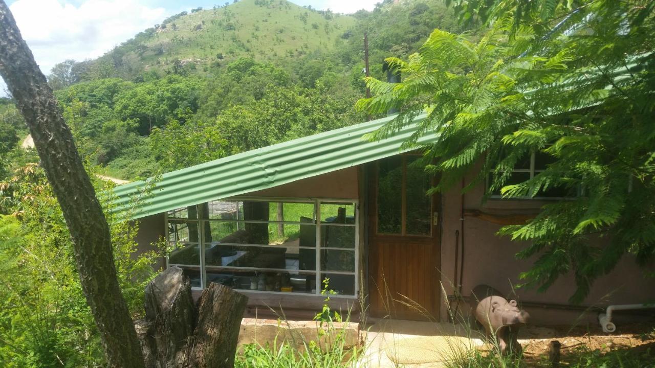 Hotel Bushwhacked Barberton Extérieur photo